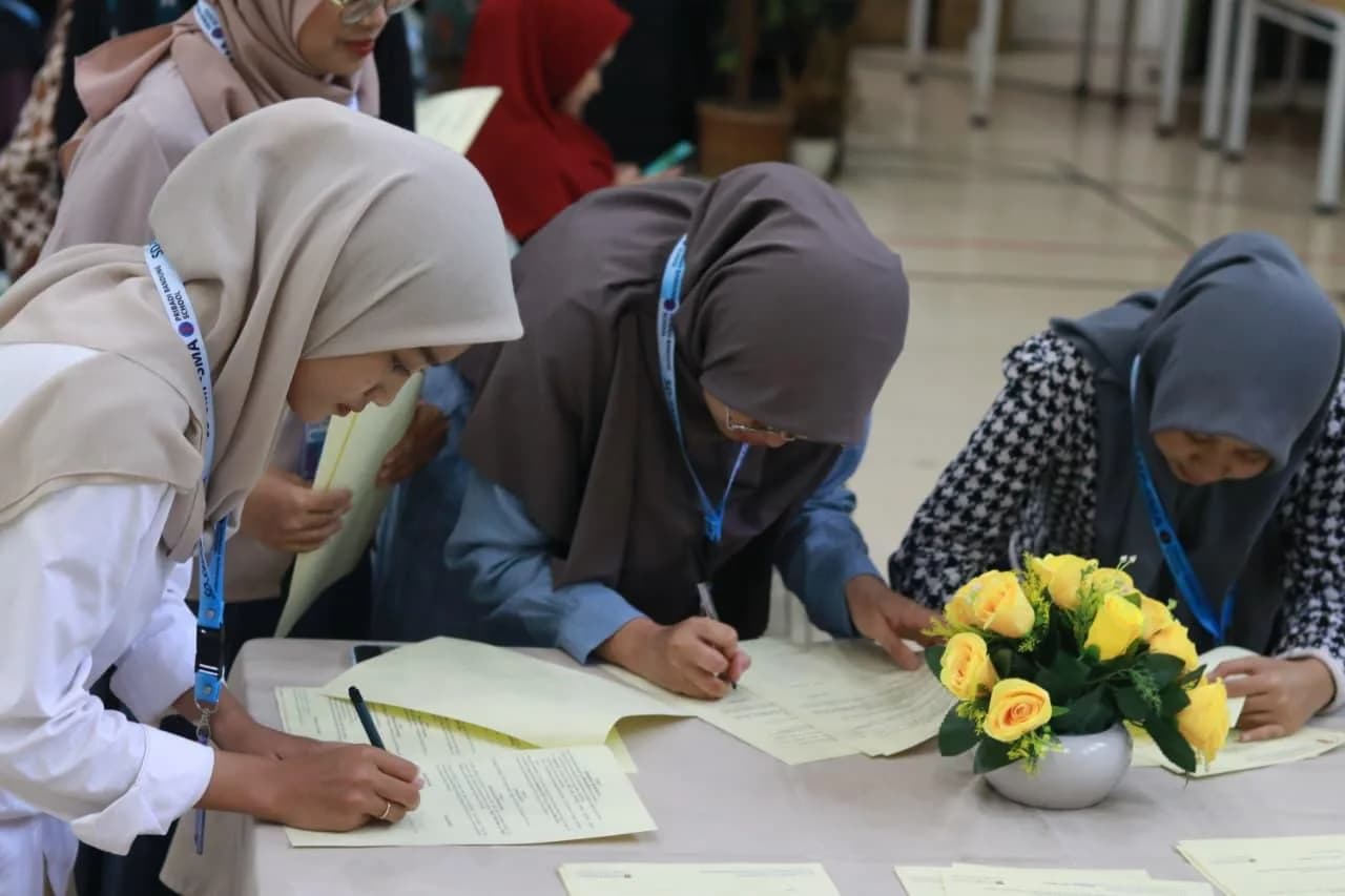 Signing in on registration day